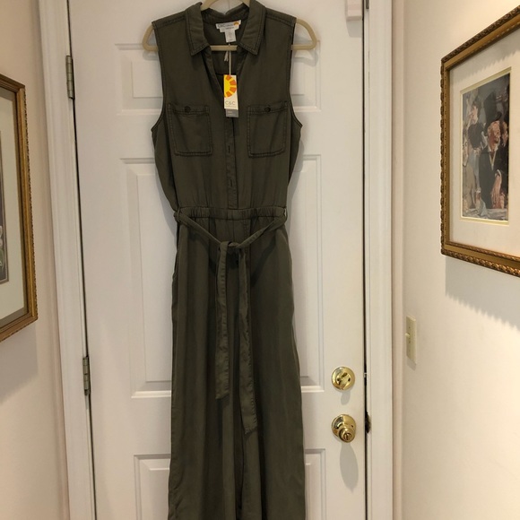 C&C California Other - 💥 Super cute jumpsuit!!